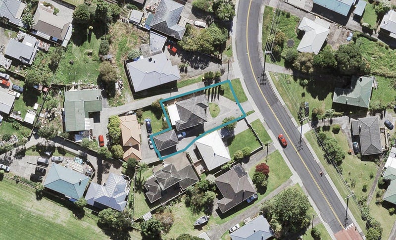10 Kelwyn Road, Kelston, Auckland - Carousel 1