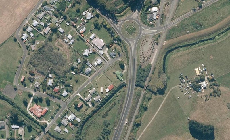 84 Old Main Road, Pakipaki, Hastings - Carousel 1