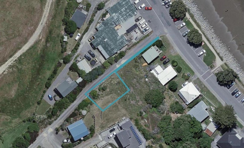 54B Jetty Road, Castlepoint - Carousel 1