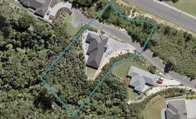 7 Valley View Way, Timberlea, Upper Hutt - Carousel 1