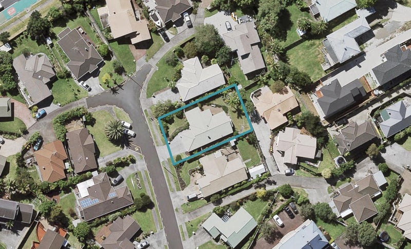 15 Mercury Lane, Windsor Park, Auckland - Carousel 1