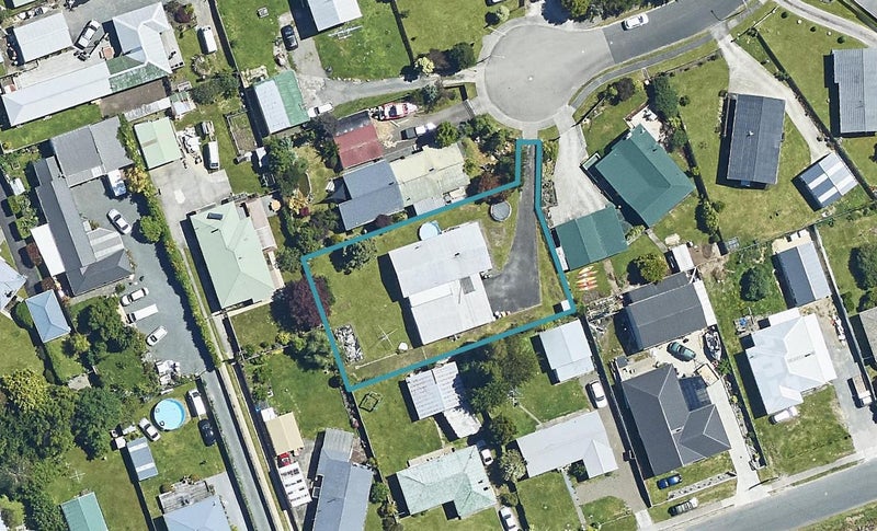 8 Warihi Place, Ngongotaha, Rotorua - Carousel 1