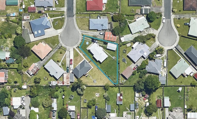 8 Kevin Street, Glenholme, Rotorua - Carousel 1
