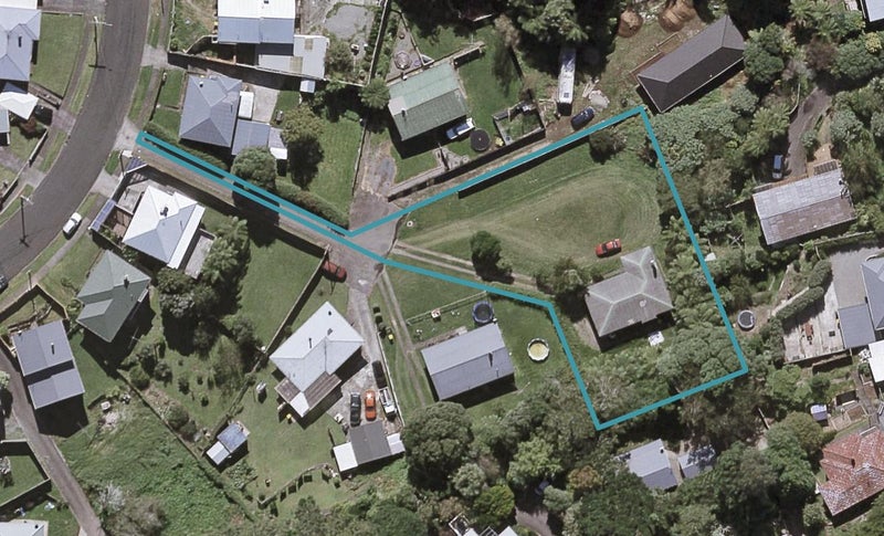 28C Banks Street, Marfell, New Plymouth - Carousel 1