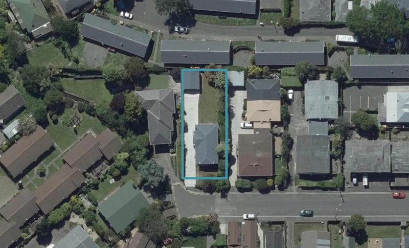 3 Pitt Place, St Albans, Christchurch - Carousel 1