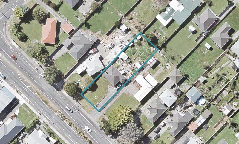 124 Wainuiomata Road, Wainuiomata, Lower Hutt - Carousel 1