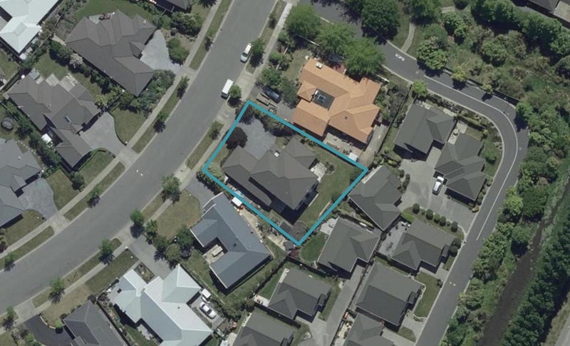 63 O'Neill Avenue, Northwood, Christchurch - Carousel 1