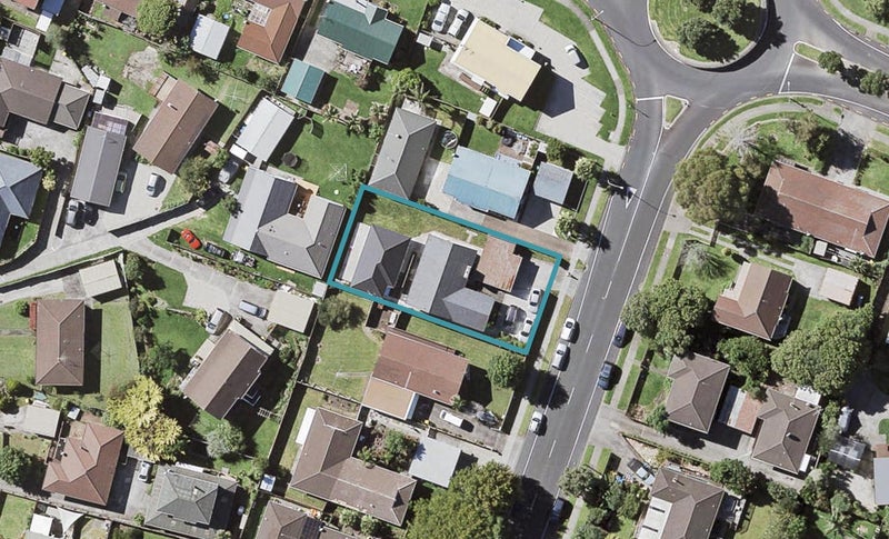 23 Aberfeldy Avenue, Highland Park, Auckland - Carousel 1