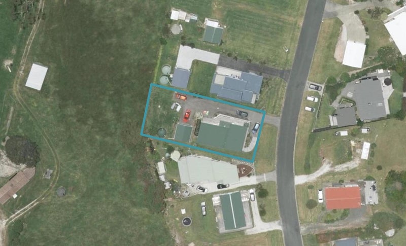 25 Cullen Street, Mangawhai Heads, Mangawhai - Carousel 1