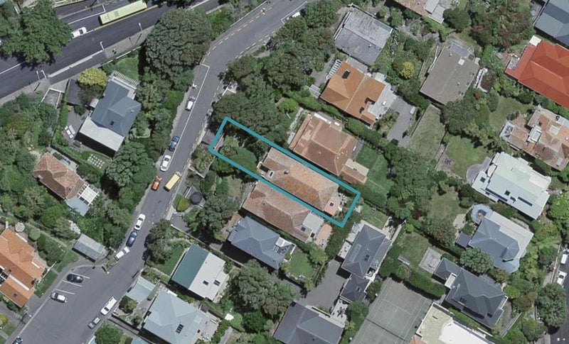 11 Grove Road, Kelburn, Wellington - Carousel 1