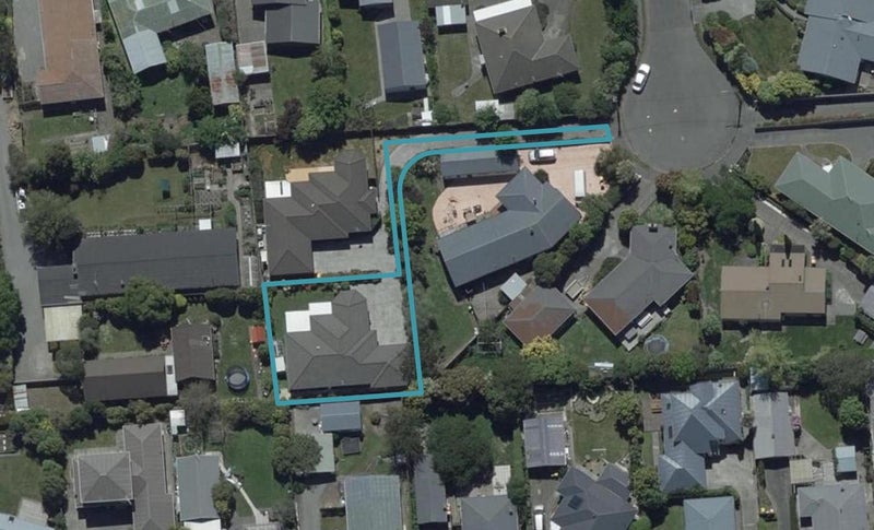 5A Farndale Place, Avonhead, Christchurch - Carousel 1