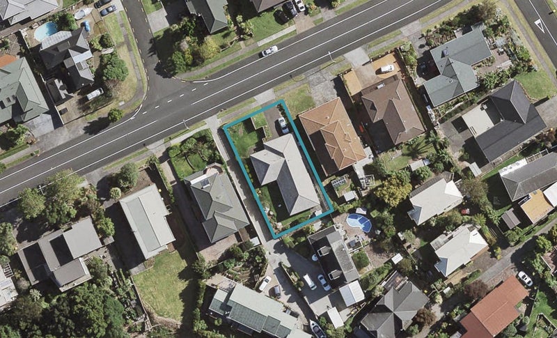 69 Eugenia Rise, Totara Heights, Auckland - Carousel 1