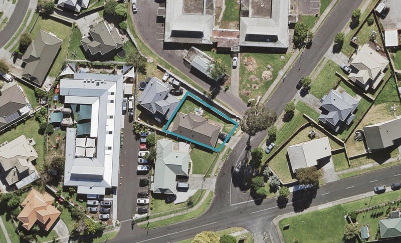 4 Abiru Crescent, Favona, Auckland - Carousel 1