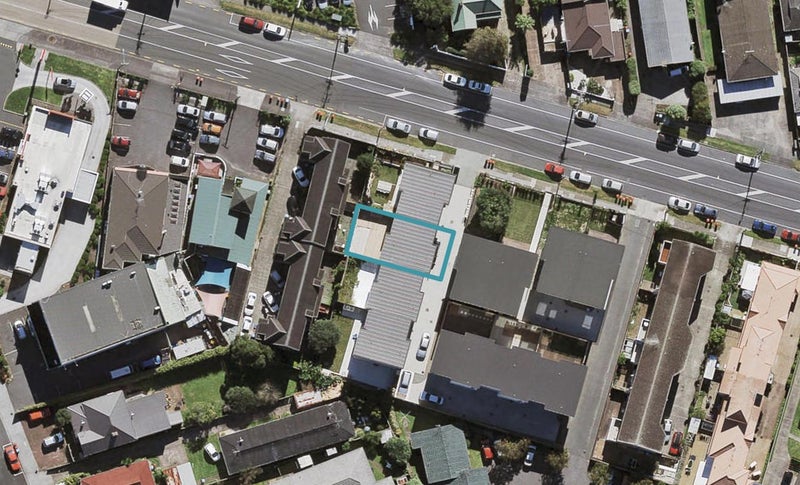 19B Mount Smart Road, Royal Oak, Auckland - Carousel 1