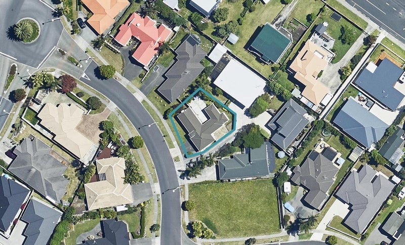 9 Nautilus Drive, Papamoa Beach, Papamoa - Carousel 1