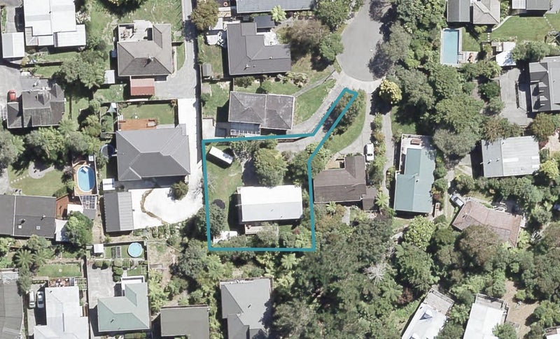 11 Zeala Grove, Stokes Valley, Lower Hutt - Carousel 1