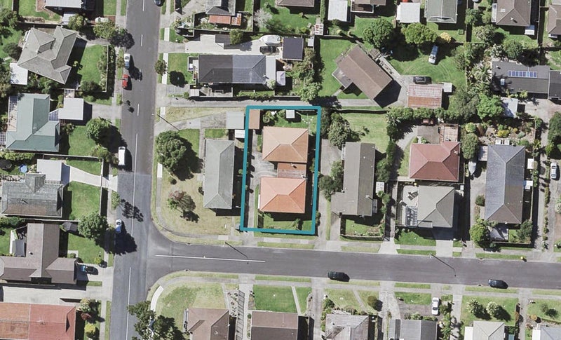 4B Benygloe Place, Highland Park, Auckland - Carousel 1