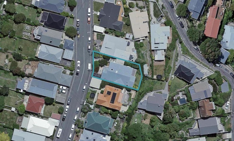 15 Overtoun Terrace, Hataitai, Wellington - Carousel 1