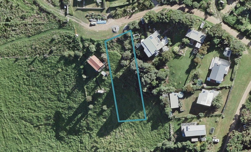 7 Askew Avenue, Rakino Island, Auckland - Carousel 1