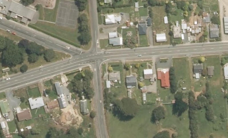 67 Main Road, Clinton - Carousel 1