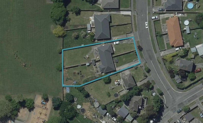 7 Holland Street, Avonside, Christchurch - Carousel 1