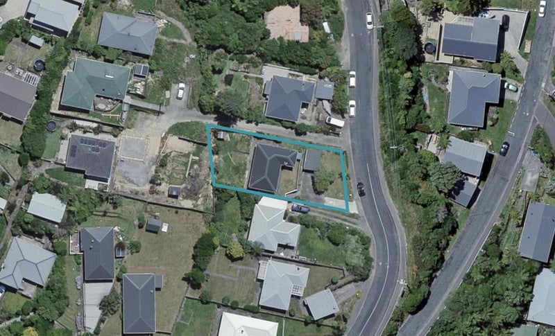 58 Ruskin Road, Newlands, Wellington - Carousel 1