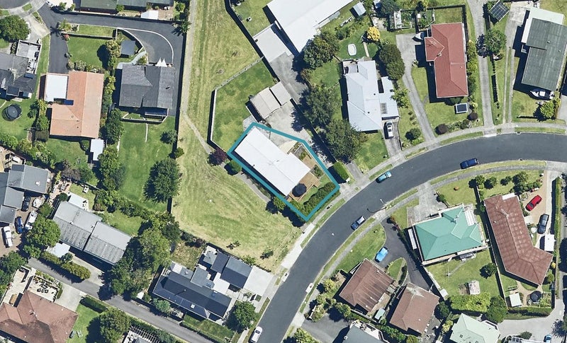 45 Eaton Crescent, Matua, Tauranga - Carousel 1
