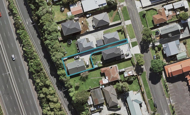 5A Waterview Road, Favona, Auckland - Carousel 1