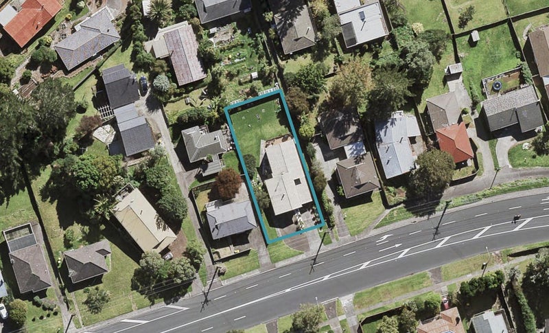 373 Wairau Road, Totara Vale, Auckland - Carousel 1