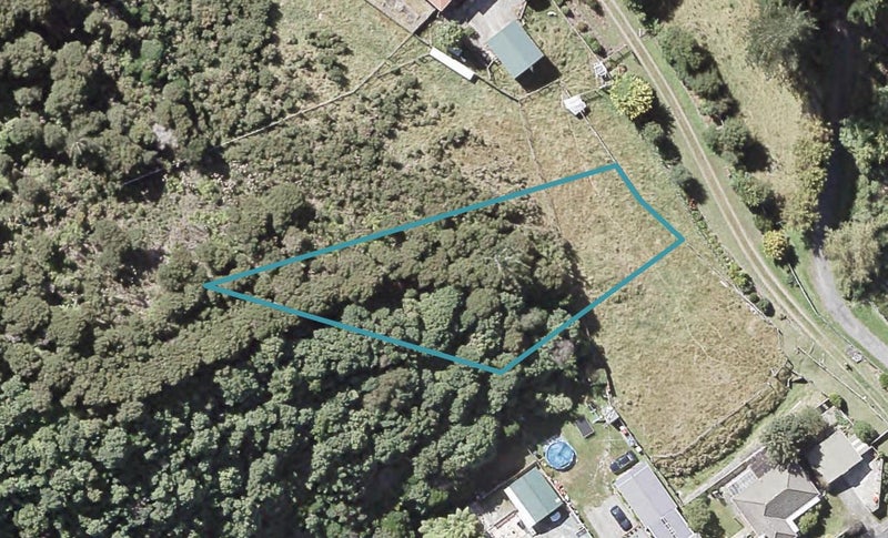 46D Lees Grove, Wainuiomata, Lower Hutt - Carousel 1