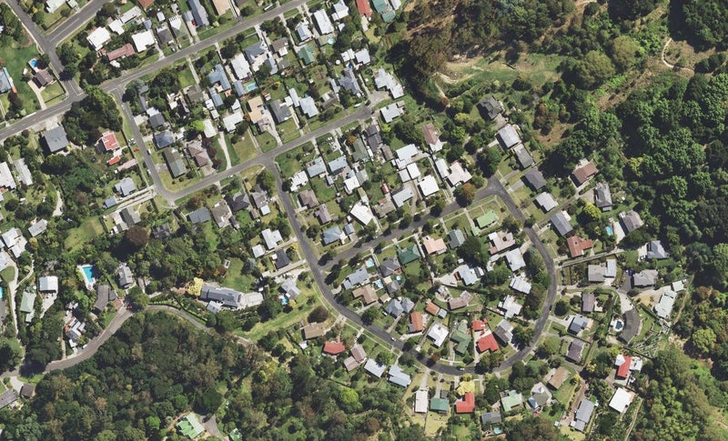 2 Dillon Bell Road, Whataupoko, Gisborne - Carousel 1