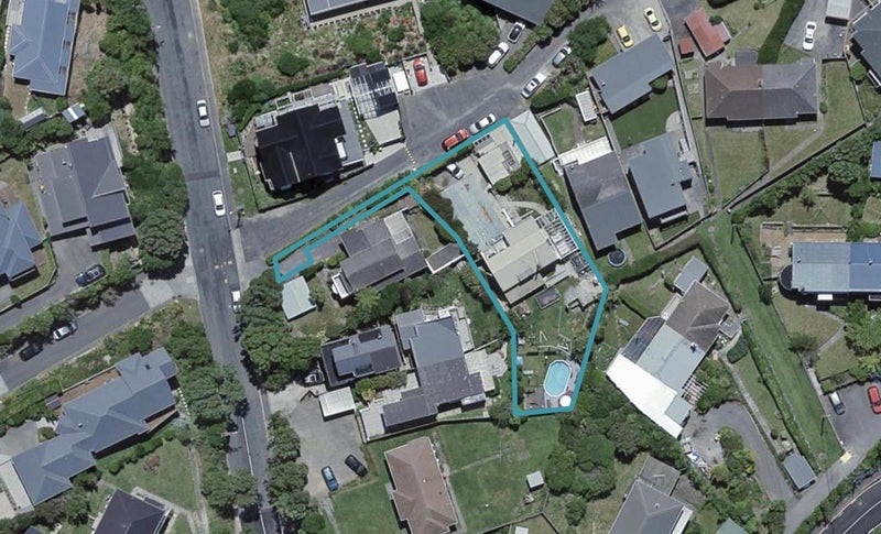 128 Homebush Road, Khandallah, Wellington - Carousel 1