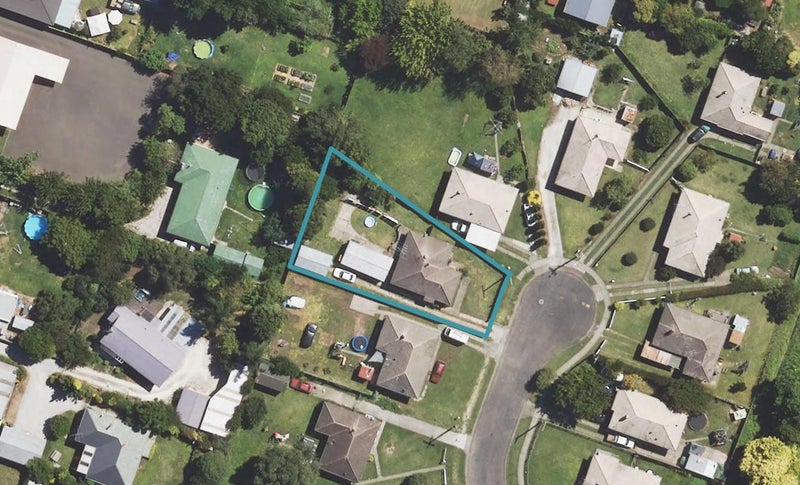 36 Churchill Crescent, Te Hapara, Gisborne - Carousel 1