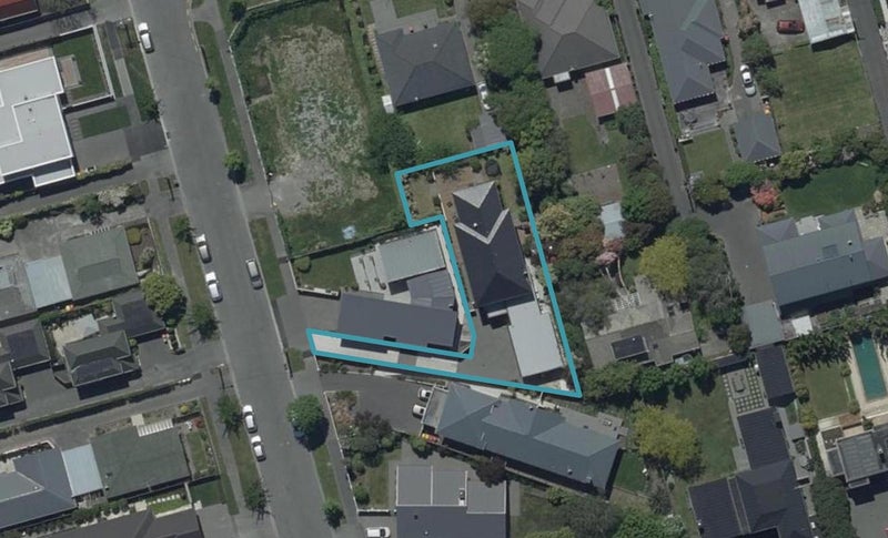 16 Garreg Road, Fendalton, Christchurch - Carousel 1