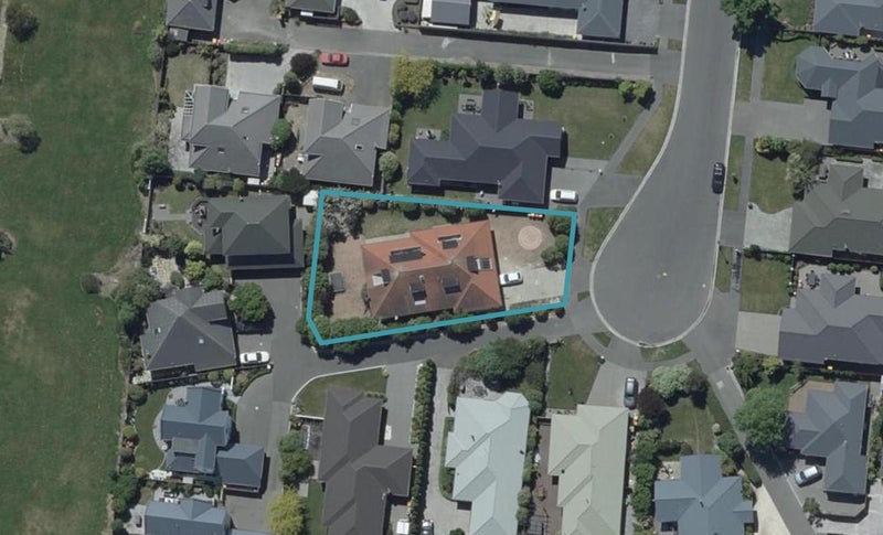 52 Blue Gum Place, New Brighton, Christchurch - Carousel 1