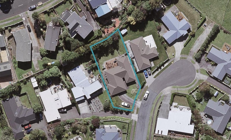 5 Long Place, Frankleigh Park, New Plymouth - Carousel 1