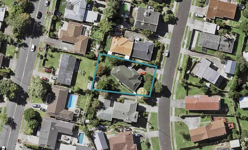 21 Luton Avenue, Sunnyhills, Auckland - Carousel 1