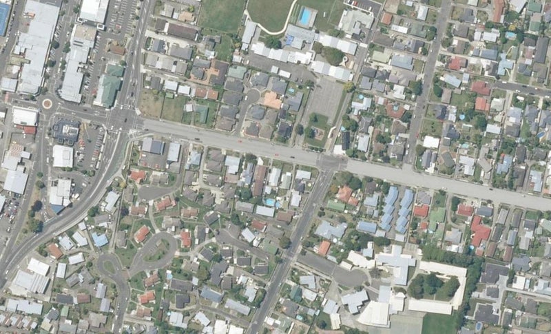 25 Meeanee Road, Taradale, Napier - Carousel 1