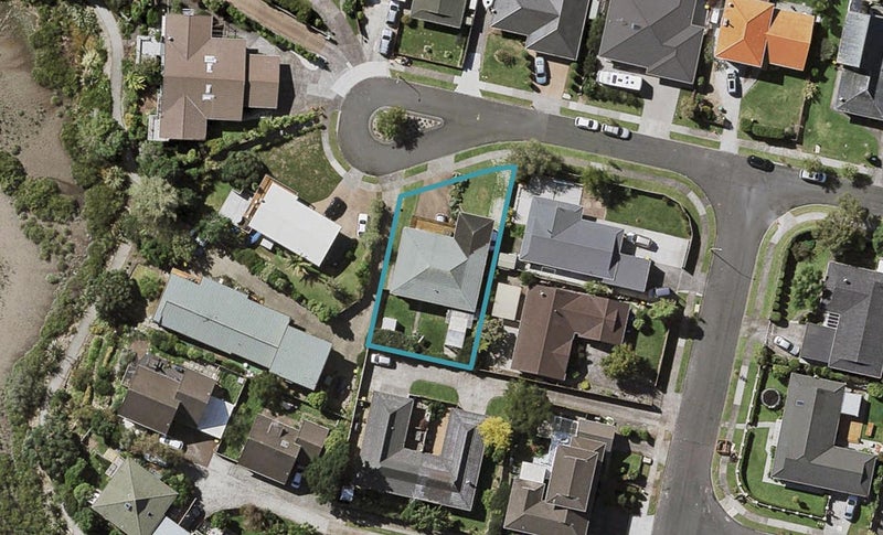 30 Kentigern Close, Pakuranga, Auckland - Carousel 1
