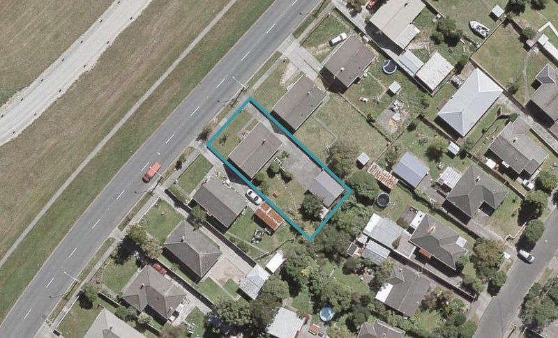 1174 Taita Drive, Taita, Lower Hutt - Carousel 1