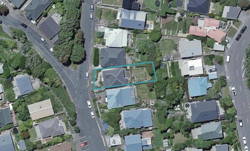 14 Woburn Road, Northland, Wellington - Carousel 1