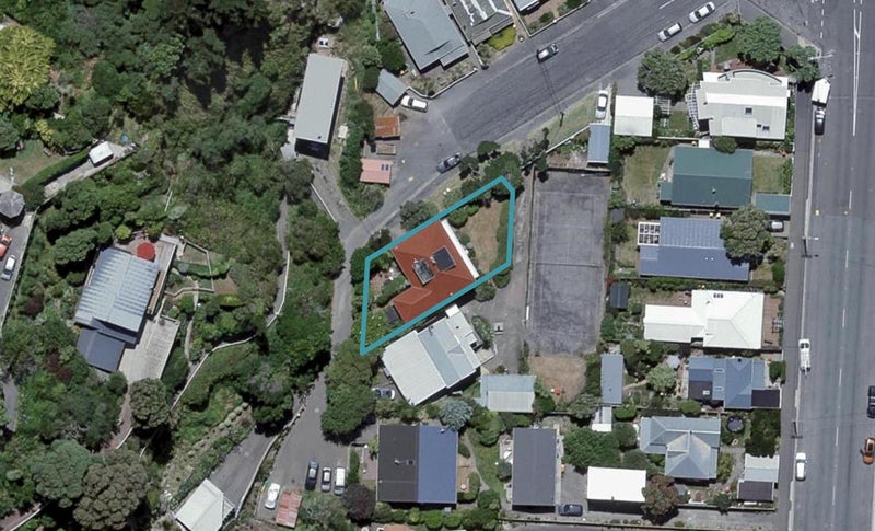 9 Pinelands Avenue, Seatoun, Wellington - Carousel 1