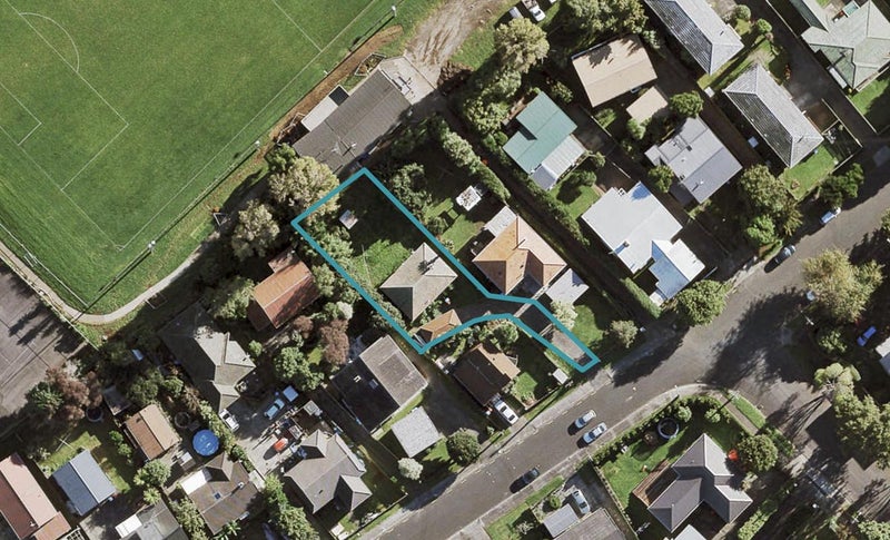 23 Preston Avenue, Mount Albert, Auckland - Carousel 1