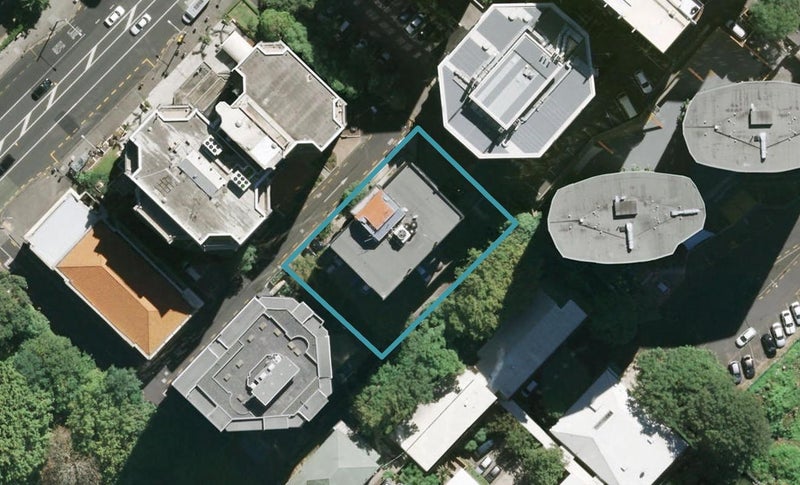 7C/2 St Martins Lane, Grafton, Auckland - Carousel 1