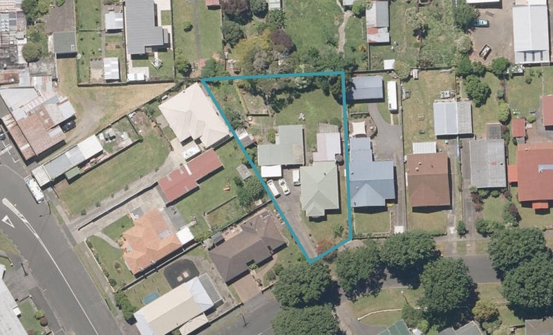 7 Fromont Street, Whanganui East, Whanganui - Carousel 1