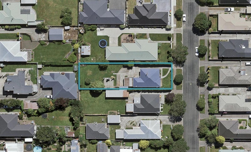 14 Abbot Street, Waverley, Invercargill - Carousel 1