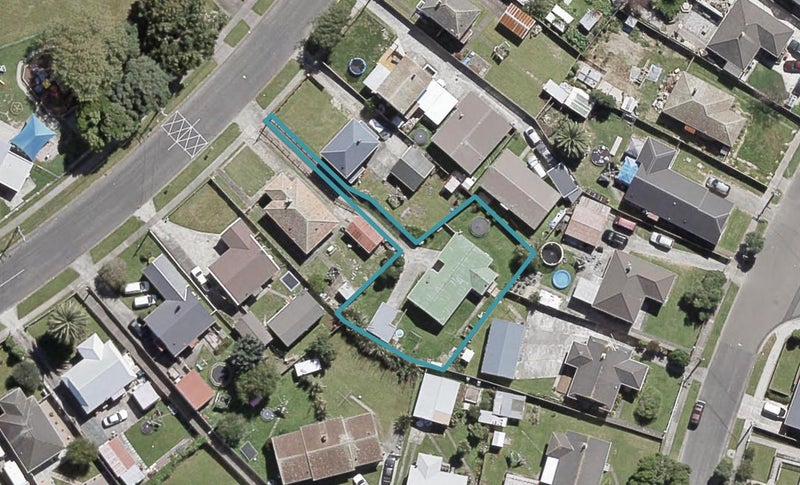 52A Churton Crescent, Taita, Lower Hutt - Carousel 1