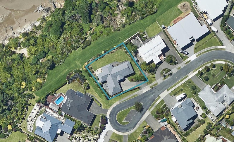 18 Waterview Terrace, Omokoroa, Omokoroa - Carousel 1