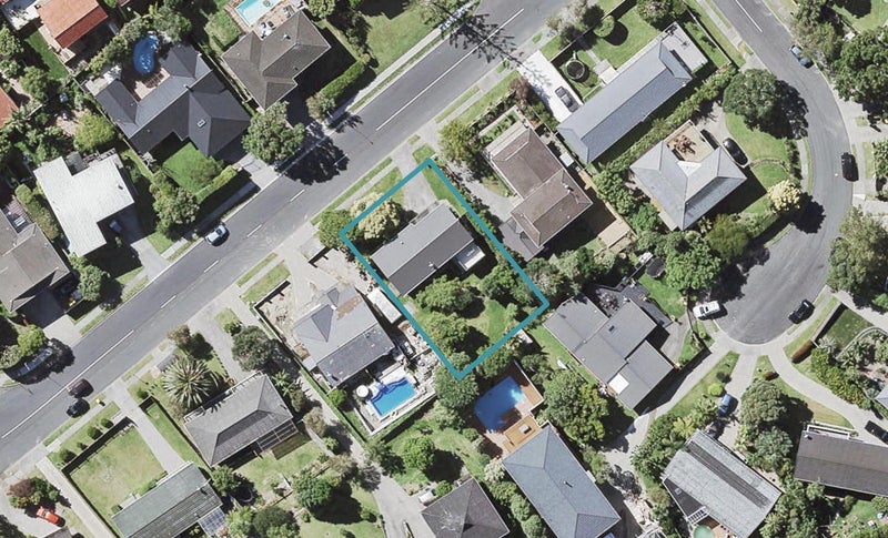 56 Maxwelton Drive, Mairangi Bay, Auckland - Carousel 1