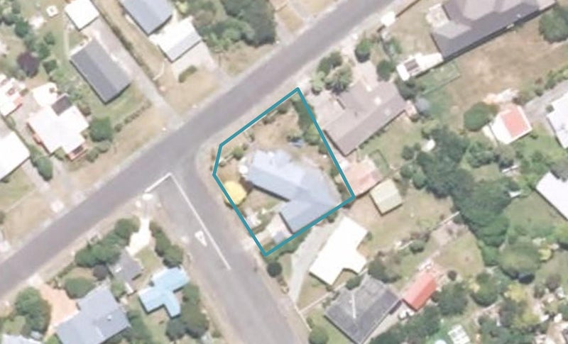 3 Cook Street, Carters Beach, Westport - Carousel 1